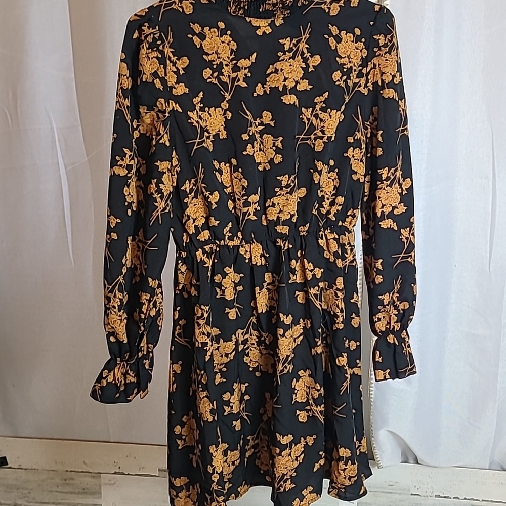 CUPSHE Women's Mock Neck Floral Mini Boho Dress Long Ruffle Sleeve Elastic Waist - Picture 6 of 6